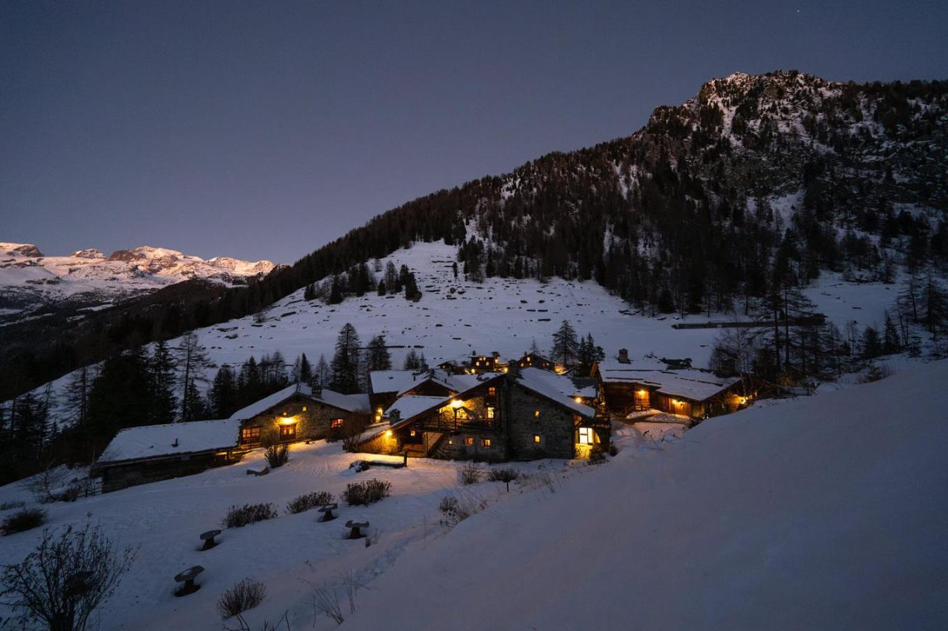 Hotellerie De Mascognaz Champoluc Exterior foto